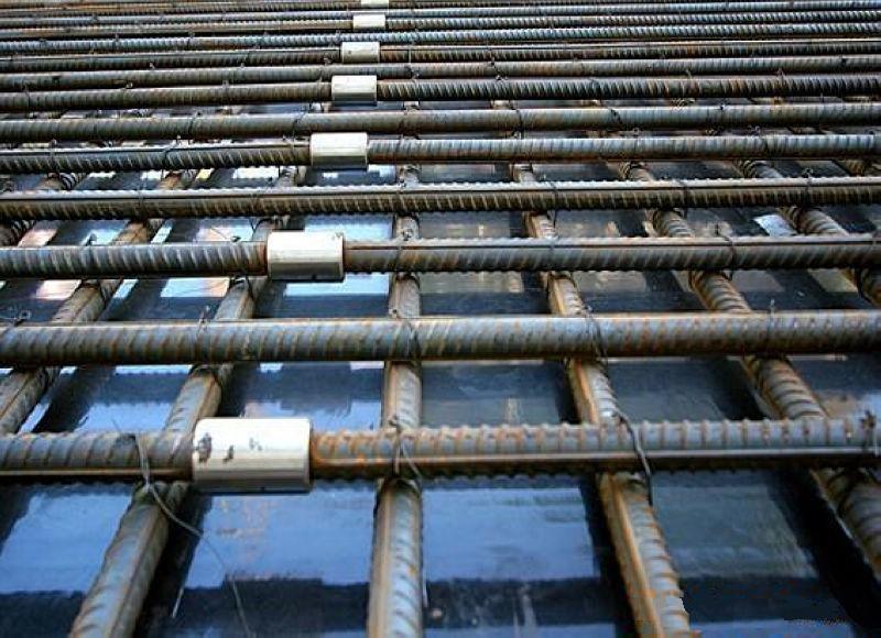 赤水为什么建楼房时，要在钢筋上加一排小圆环？原来作用这么大